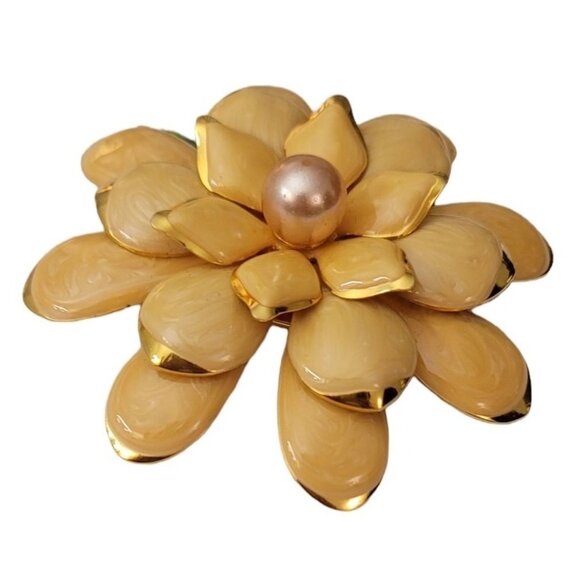 Joan Rivers Gold Tone Peach, Green Enamel Faux Pearl Flower Brooch, Signed M55 - Picture 3 of 10